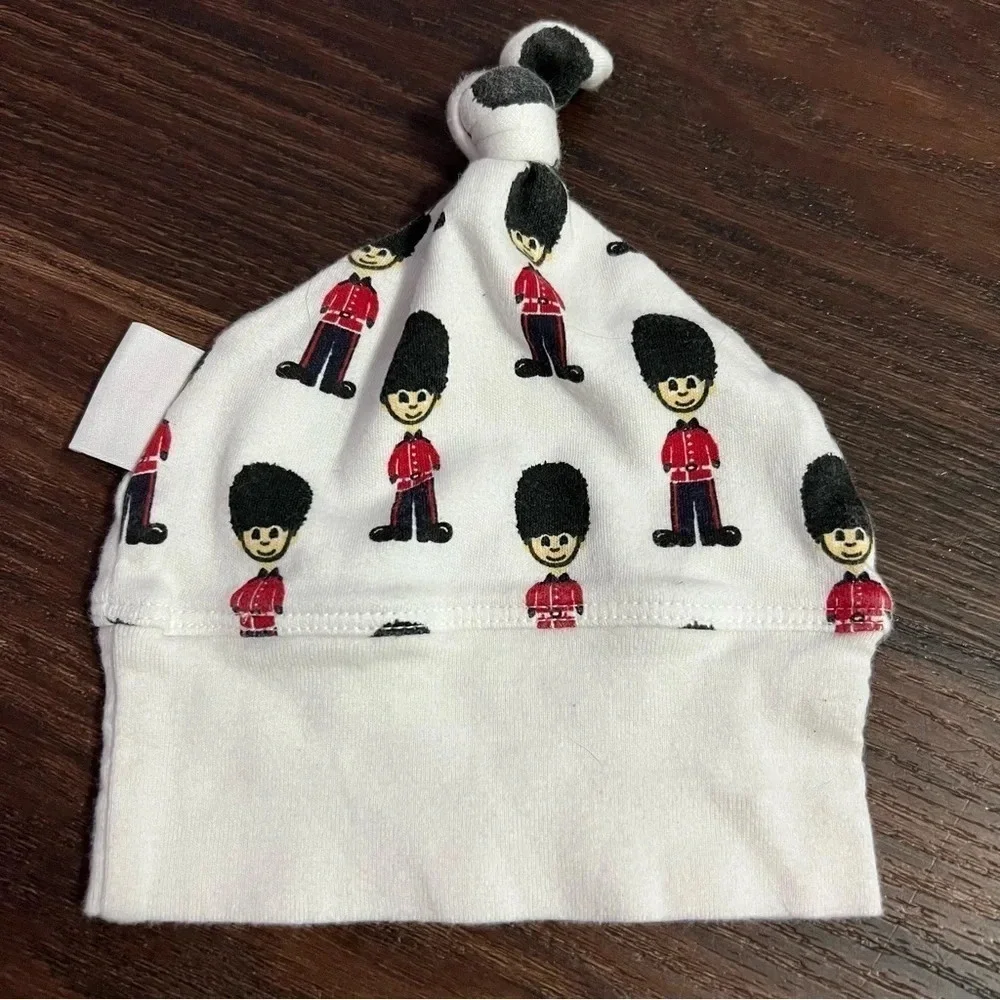Great British Collection King’s Royal guards infant baby hat